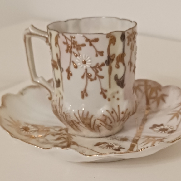 Vintage Demitasse Delicate Handpainted Teacup and Saucer - Picture 7 of 10